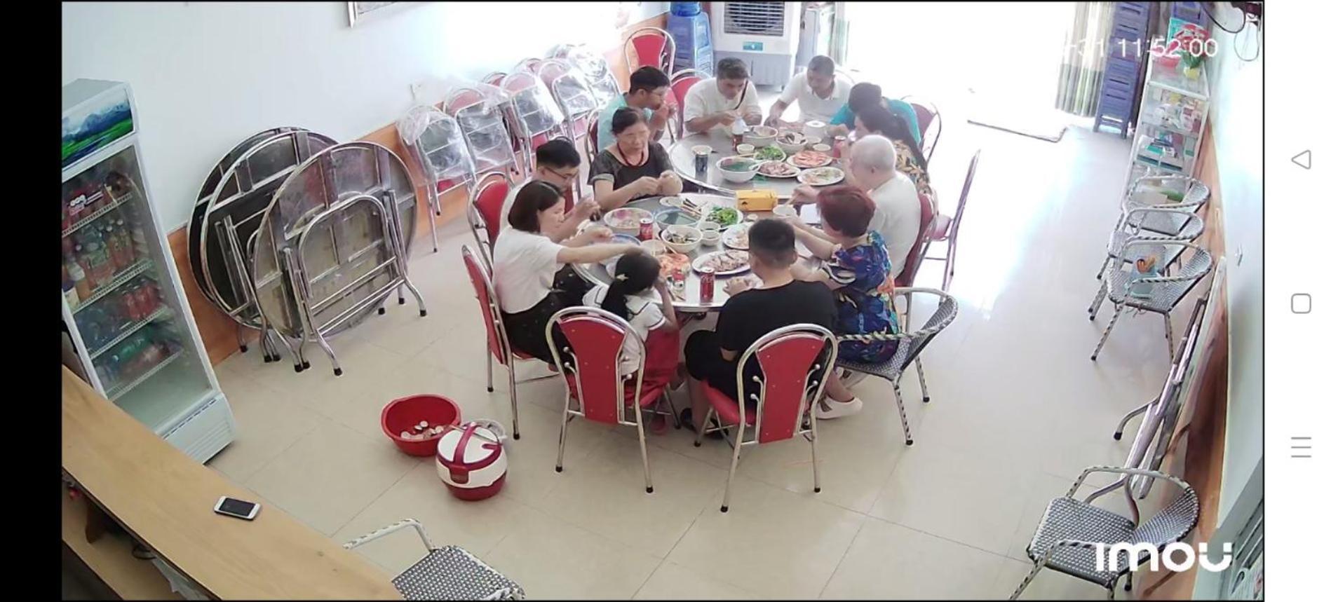 Nha Nghi Phuong Thao Bed & Breakfast Quan Lan Bagian luar foto